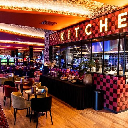 Gr8 Hotel Maastricht Aachen Airport Beek  Екстер'єр фото