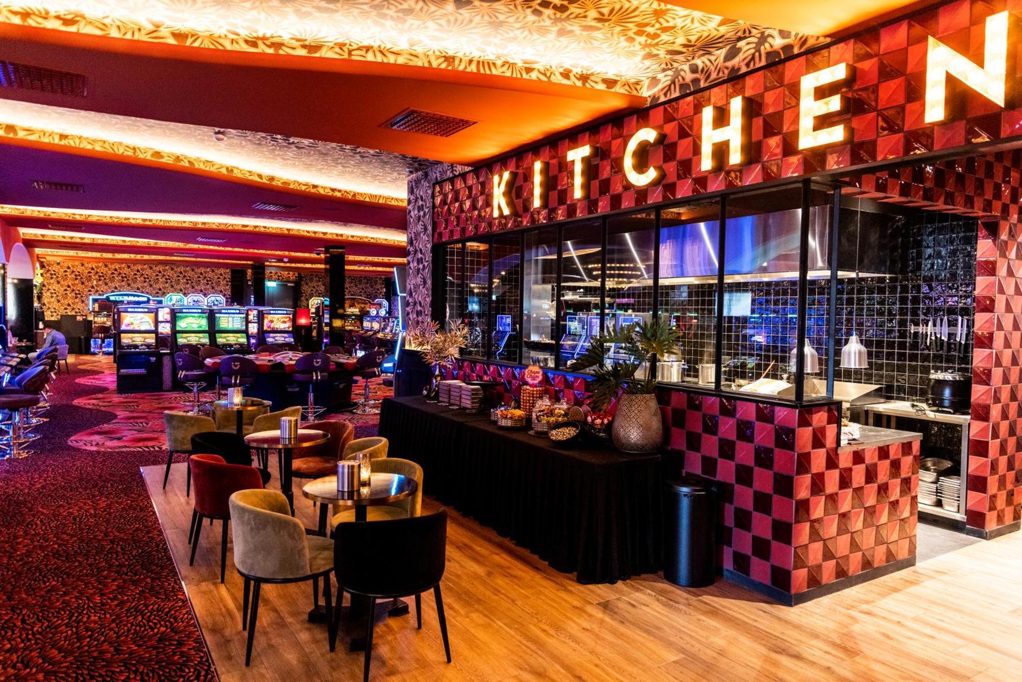Gr8 Hotel Maastricht Aachen Airport Beek  Екстер'єр фото
